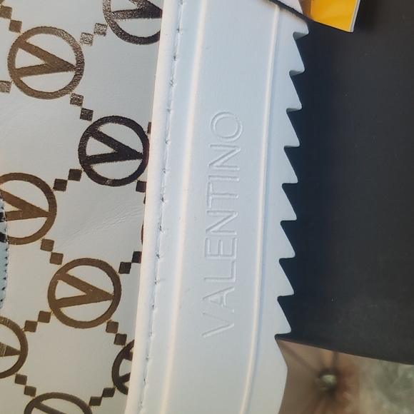 Valentino Shoe.. - Picture 9 of 15